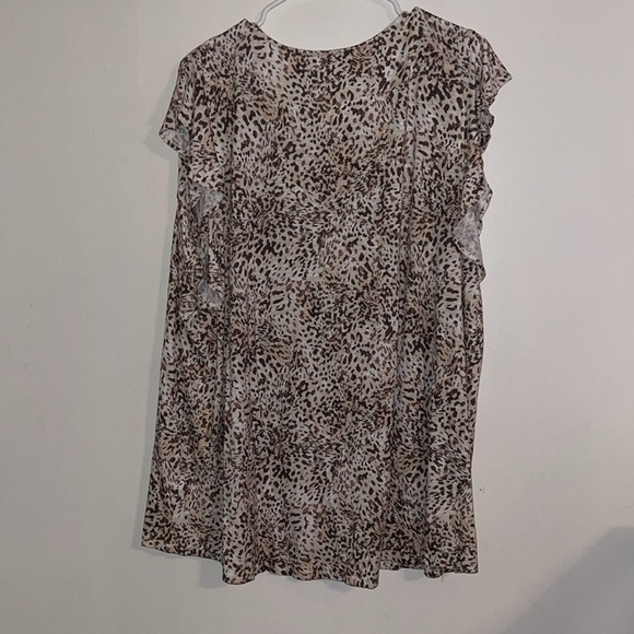 🌹NWT/ MAURICES BEAUTIFUL TOP - Picture 3 of 5